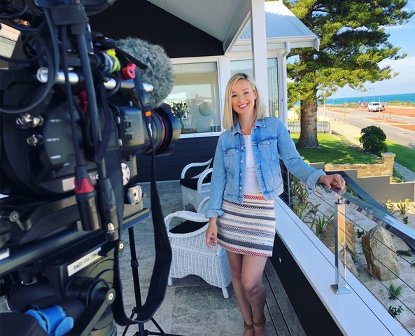 Haley Thompson, mc-master of ceremonies in Perth, photo 3