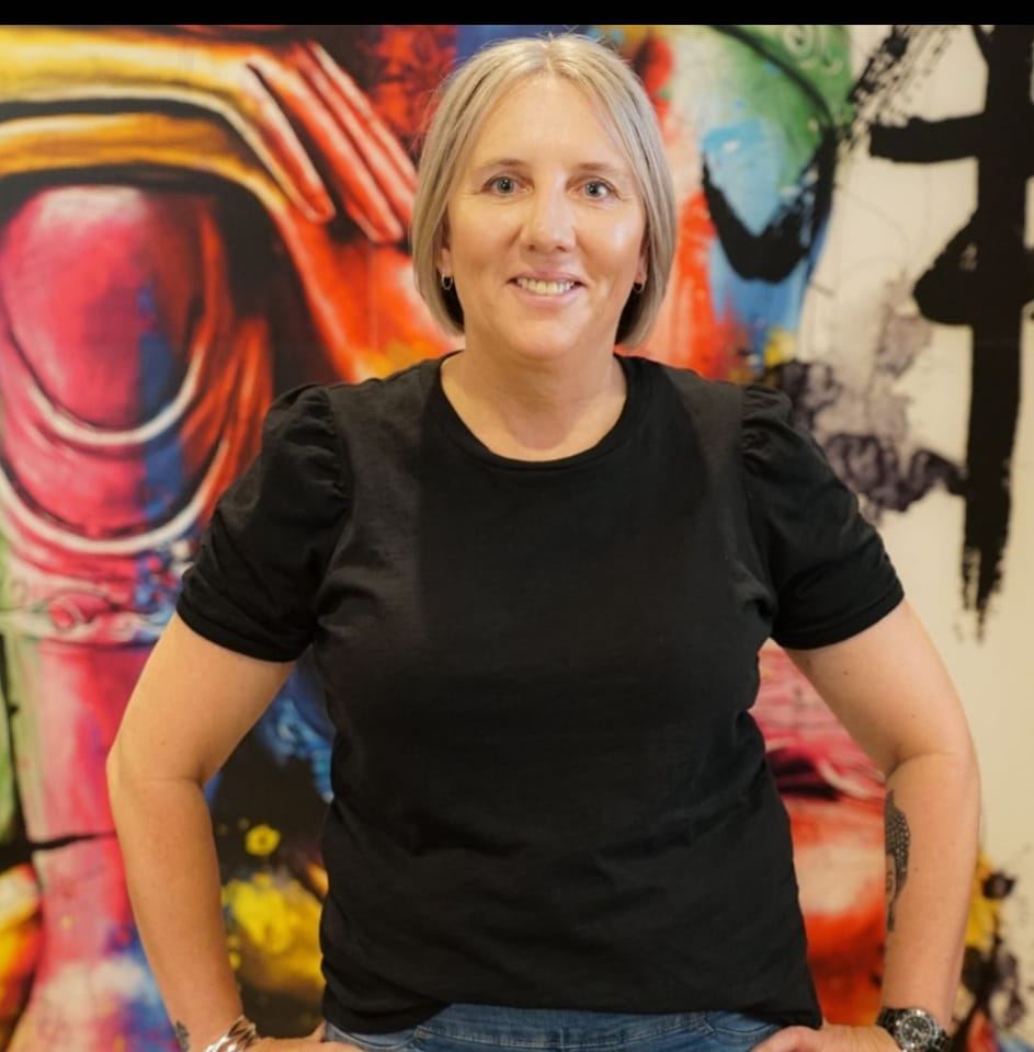 Holly Deane-Johns, motivational speaker in Perth