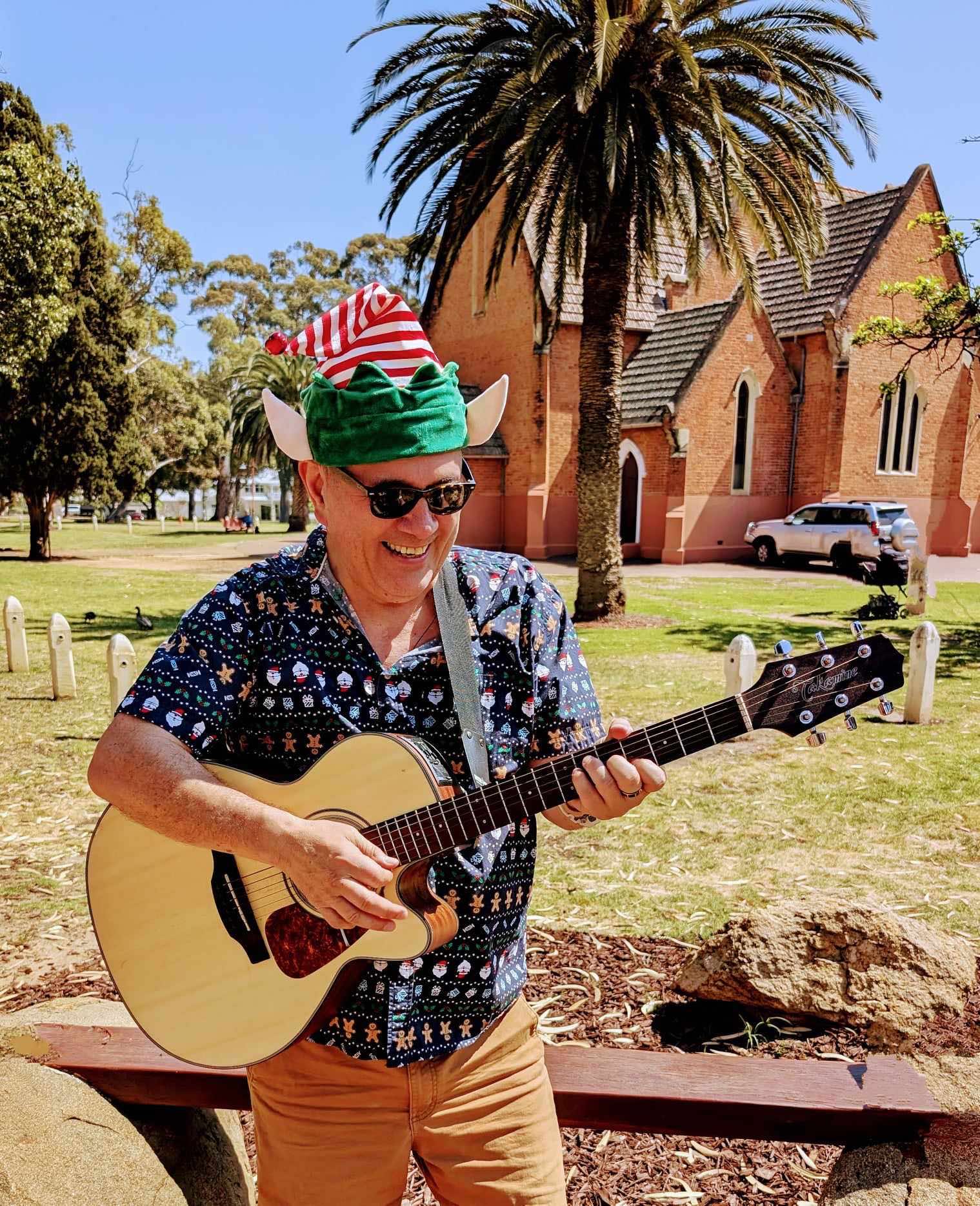 Christmas Party with Artie, musical duo in Perth, photo 3