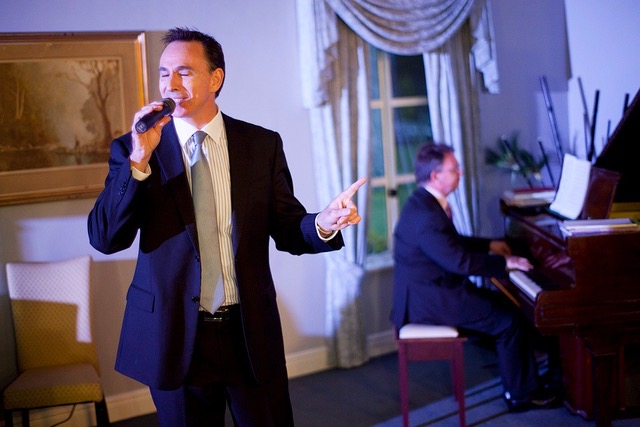 Earl & Dave, musical duo in Perth