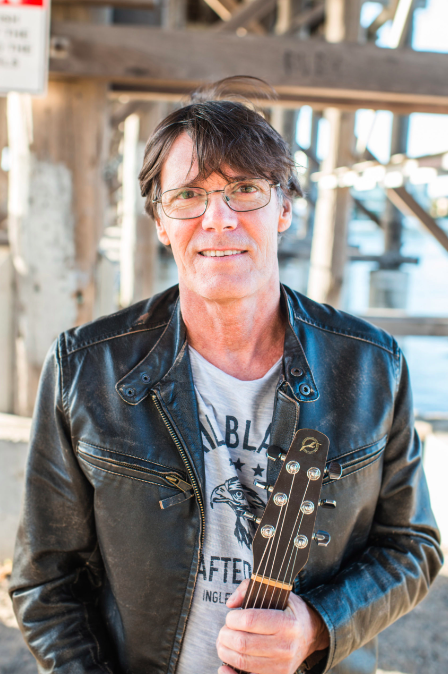 Kim Wainwright, musical soloist in Perth, photo 3
