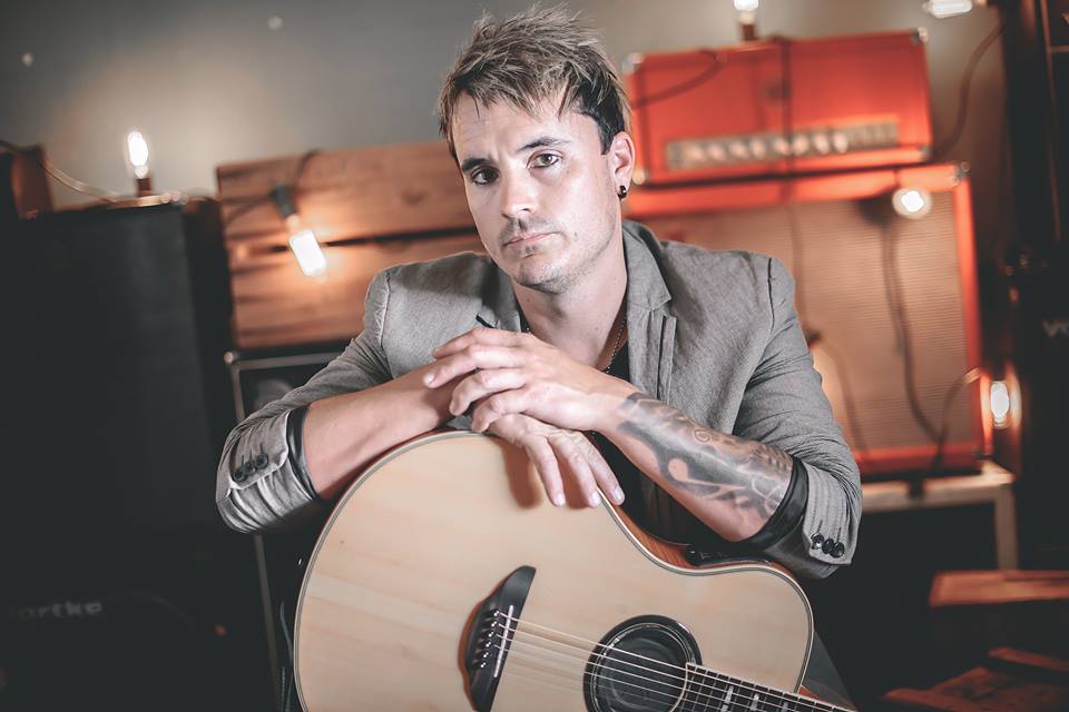 Matt Milford, musical soloist in Perth, photo 2
