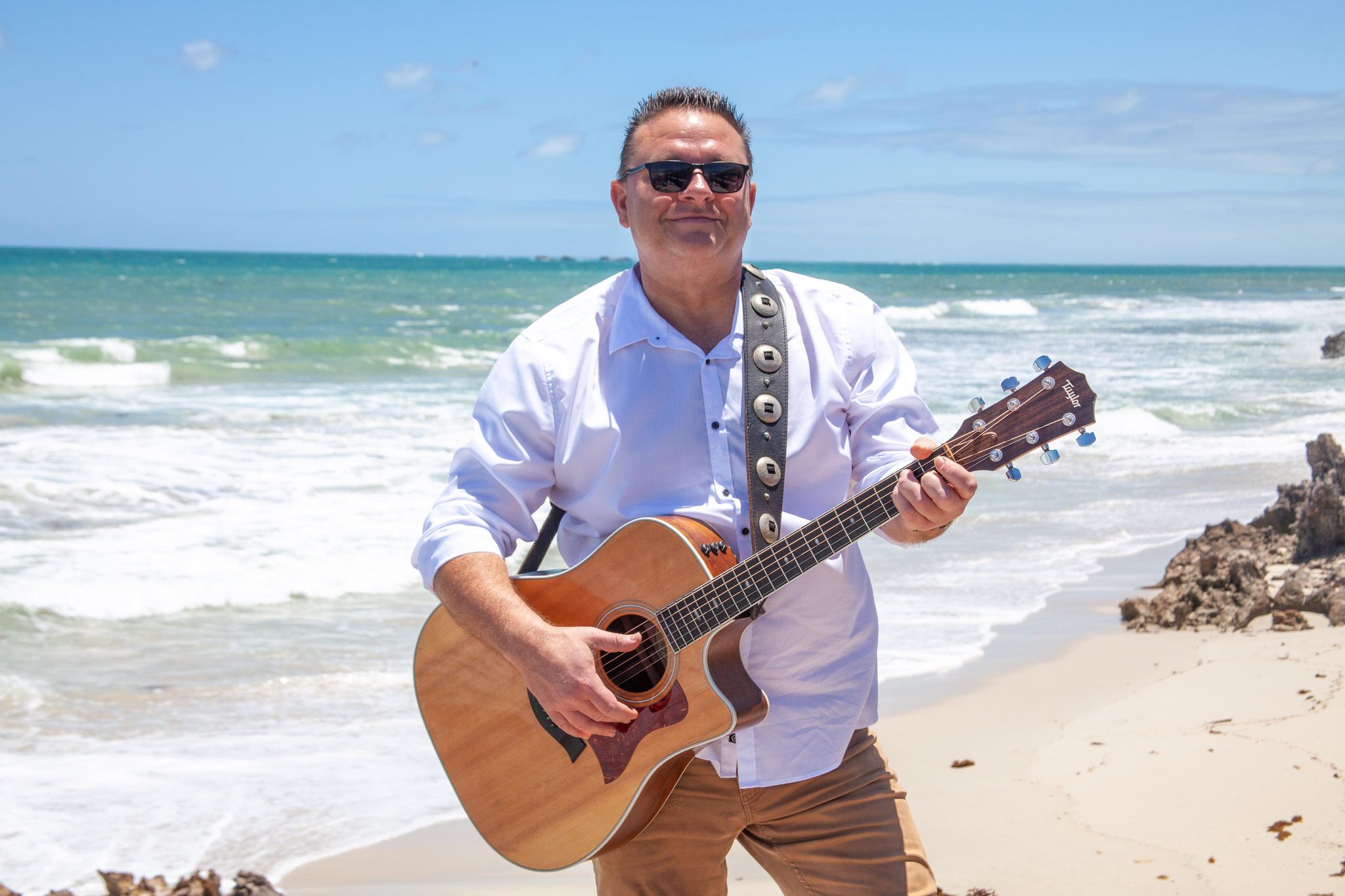 Neil Adams, musical soloist in Perth, photo 2