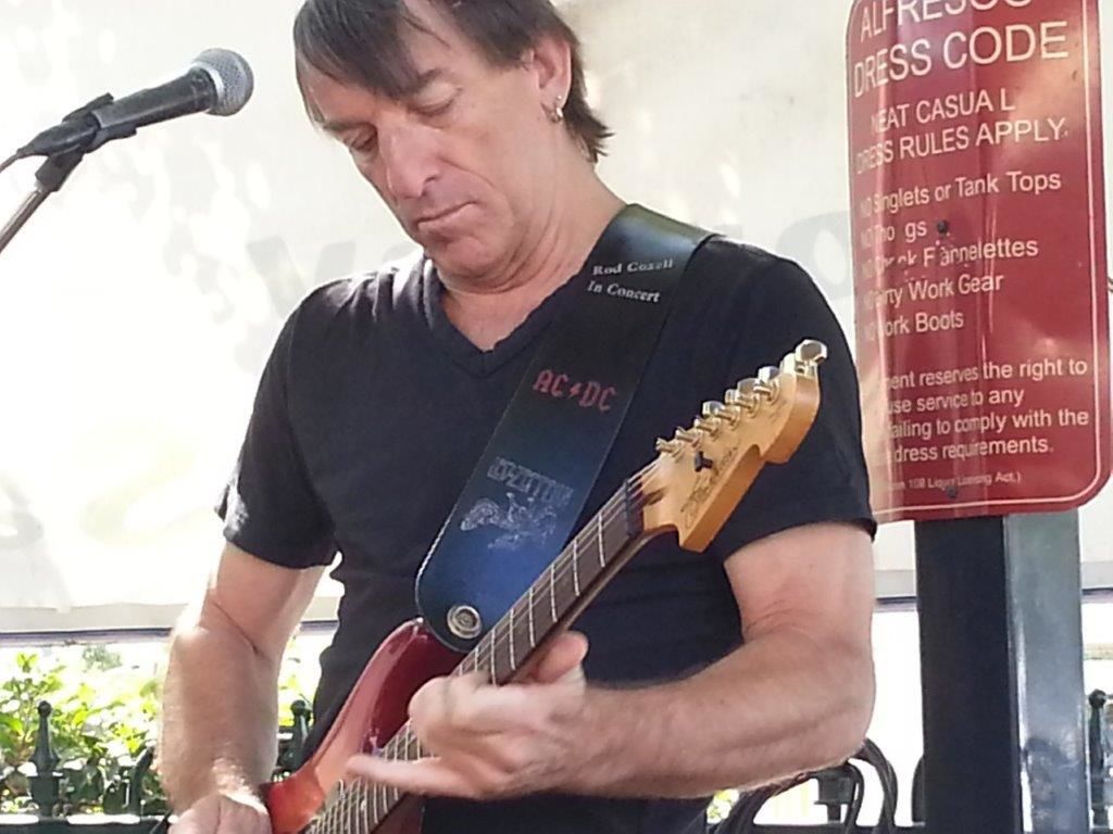 Rod Coxell, musical soloist in Perth, photo 2