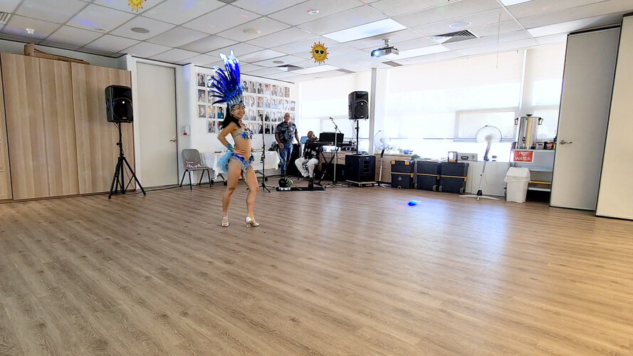 Lulu, samba dancer in Perth, photo 3