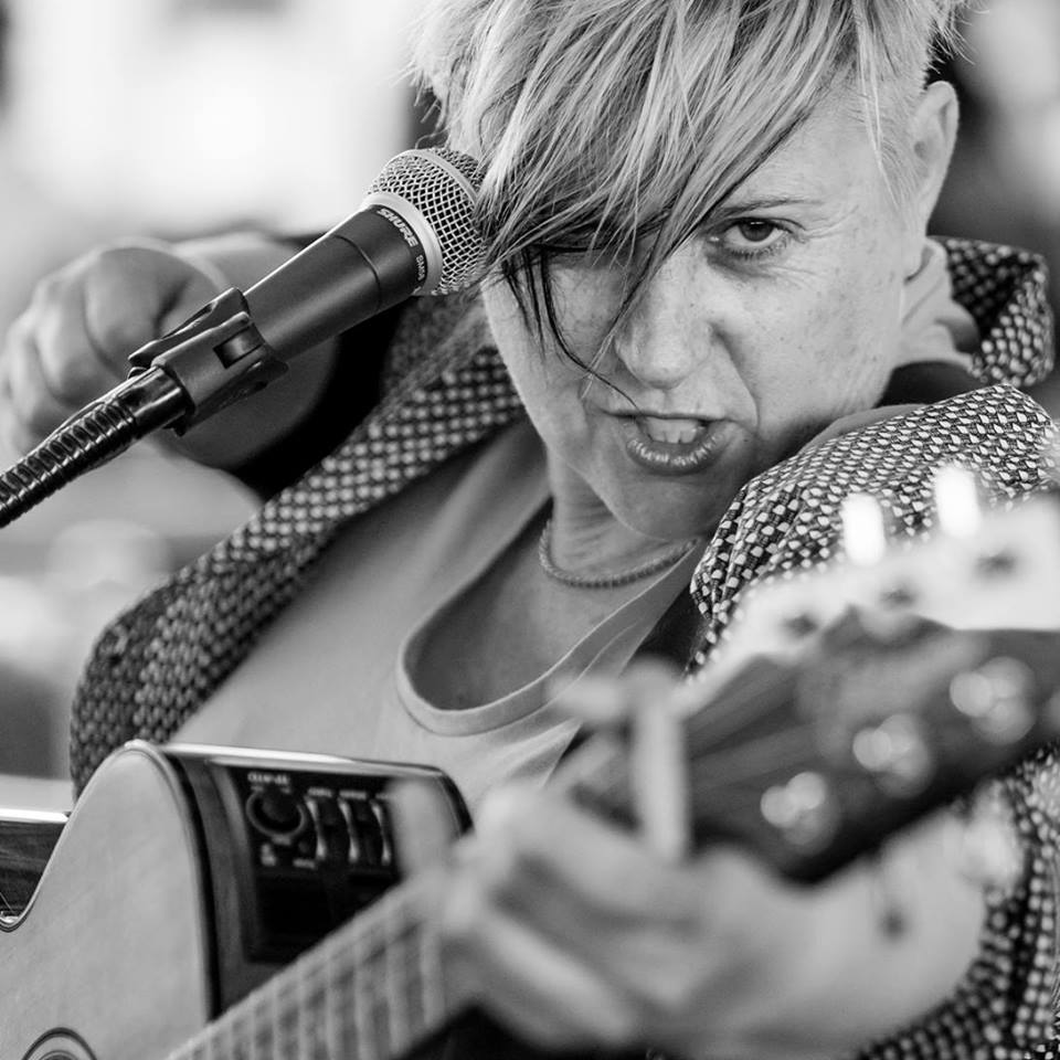 Anita Downes, singer-songwriter in Perth, photo 2