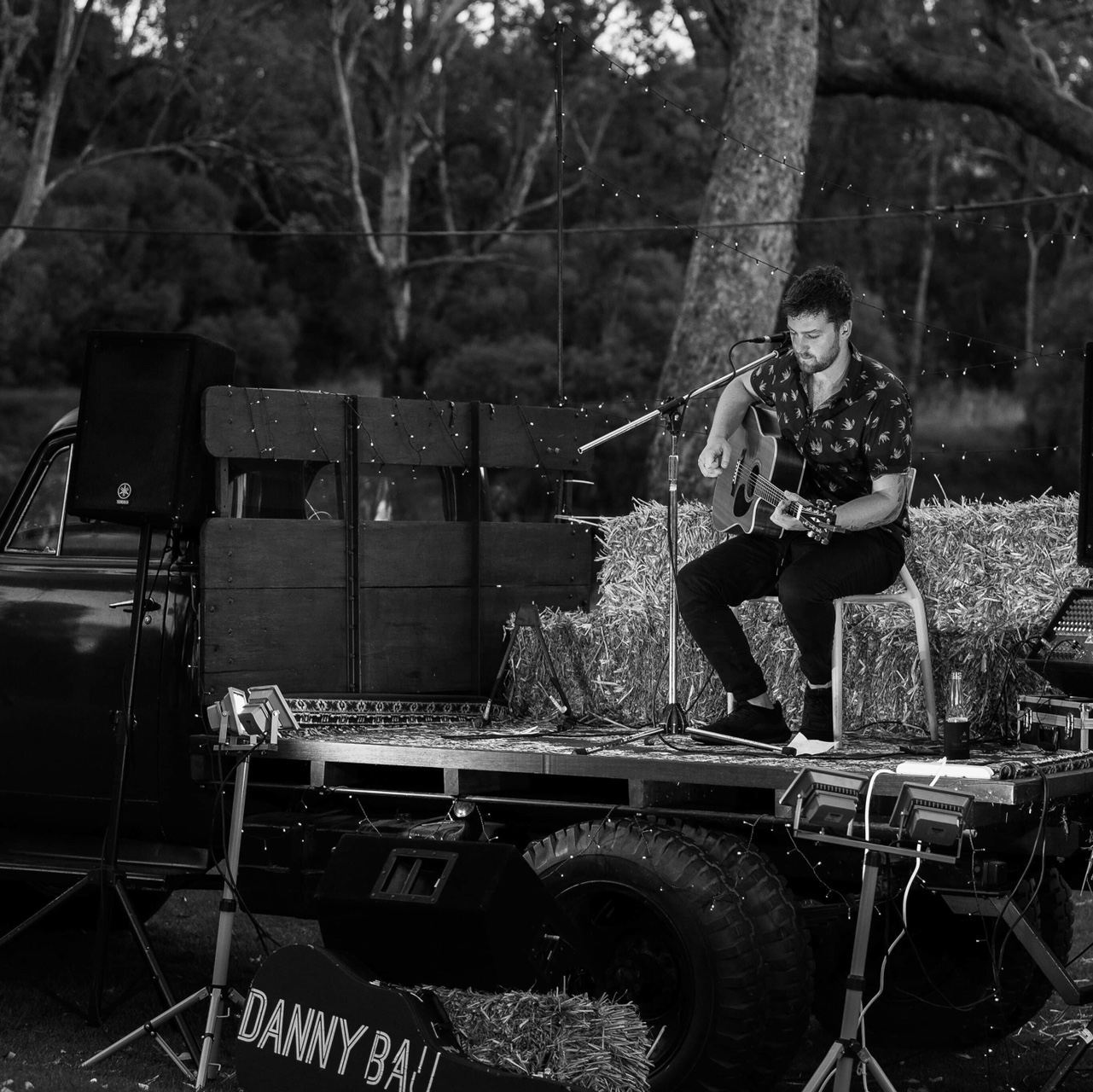 Danny Bau, singer-songwriter in Perth, photo 2
