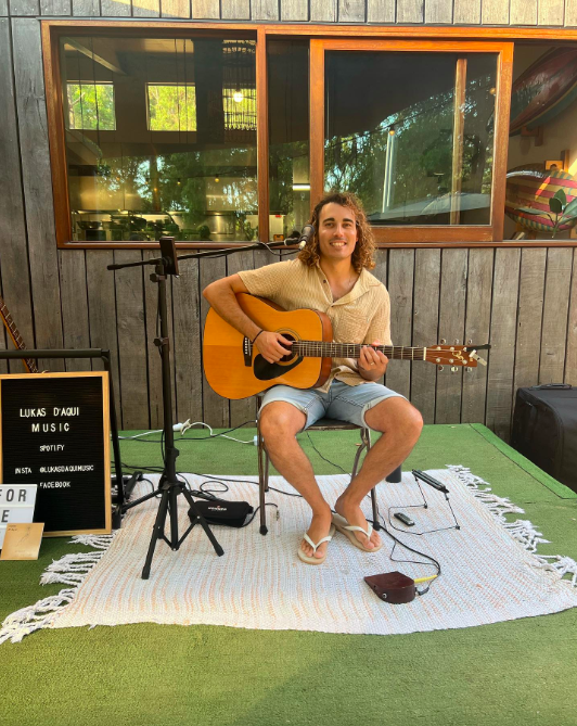 Lukas D'Aqui, singer-songwriter in Perth, photo 3