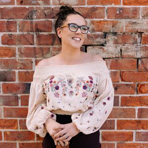 Steph Cleary, pianist and singer solo in Perth, photo 2