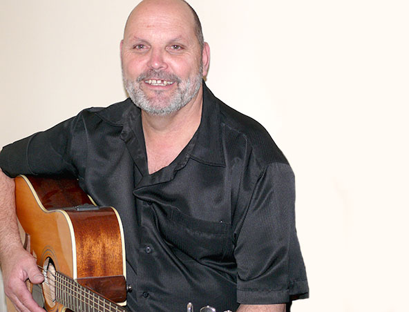 Peter 1, musical soloist in Perth, photo 3