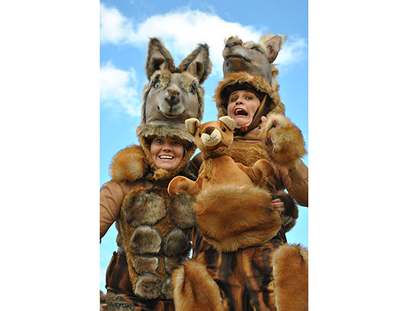 Kangaroos On Bouncy Stilts, stilt walker in Perth, photo 2