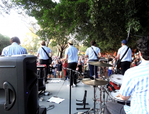 Beach Boys Tribute Band, live in Perth, photo 2