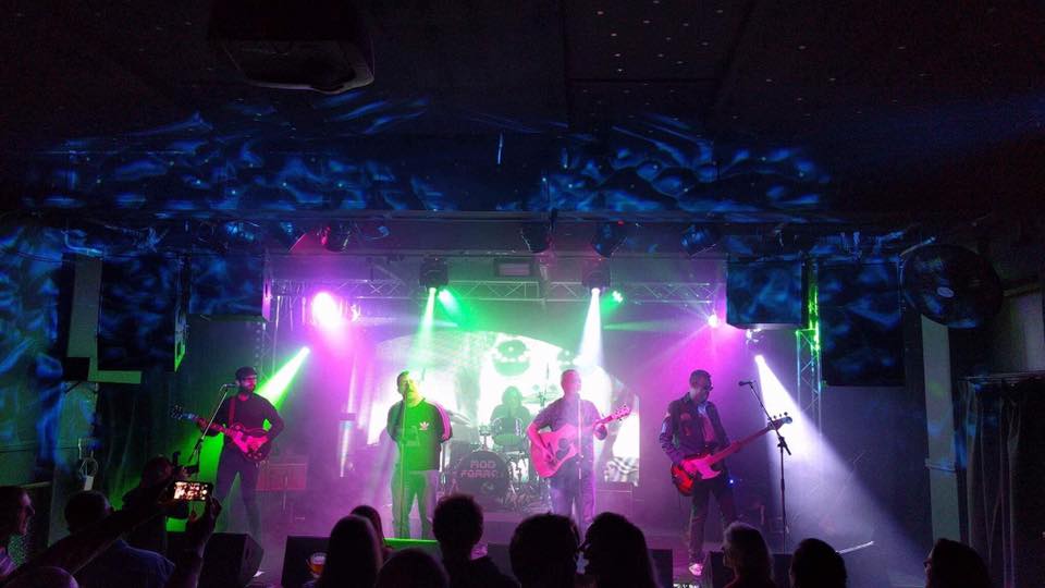 Oasis! By Mad Ferret, tribute band in Perth, photo 3