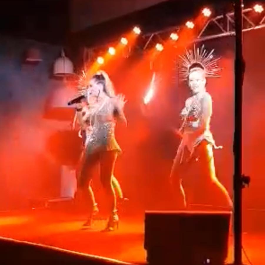 Material Girl, tribute show in Perth, photo 2
