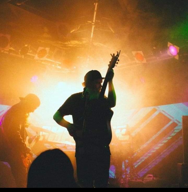 Turin Robinson, singer in Perth