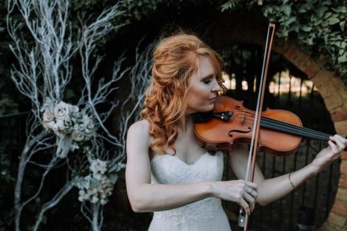 Madeleine Antoine, violinist in Perth, photo 2