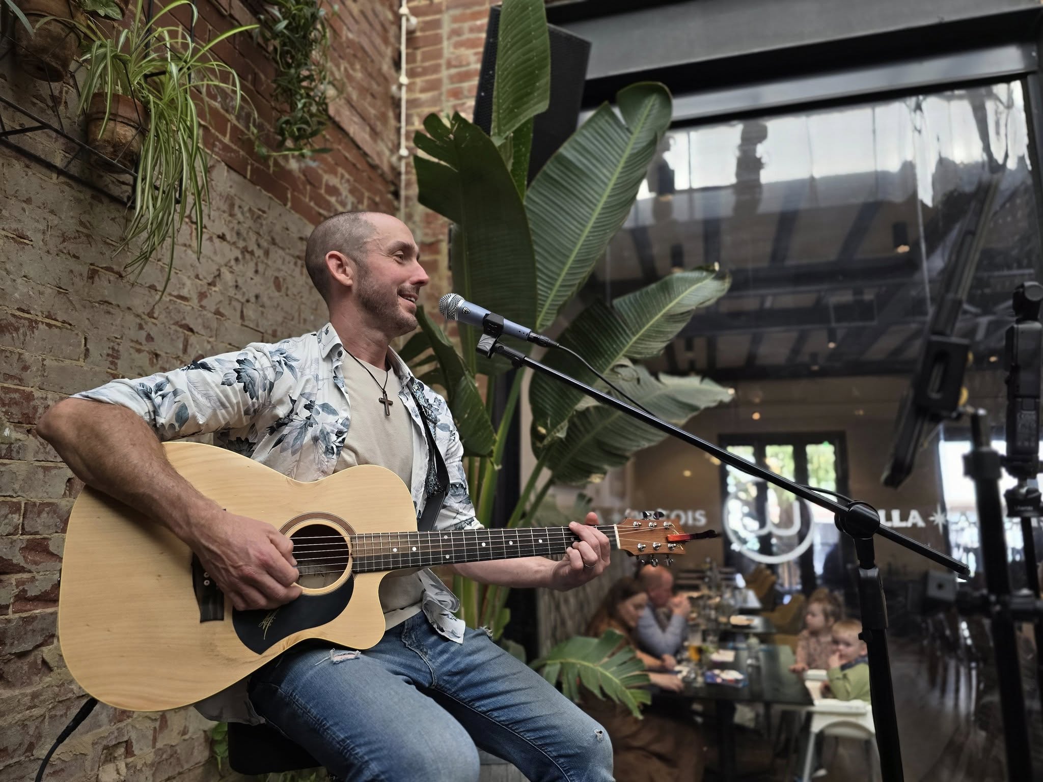 Acoustic Vibes, wedding band in Perth