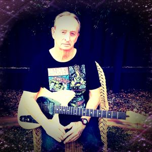 Jus'Russ, singer-songwriter in Port Macquarie, photo 2