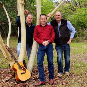 The Friday Band, cover band in Queanbeyan, photo 2