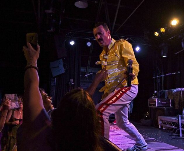 QUEEN FREDDIE, tribute show in Perth, photo 2