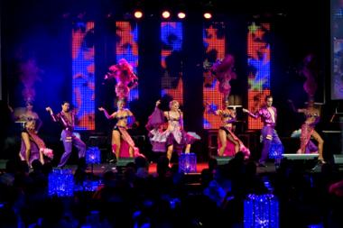 Dazzle Show, show band in Richmond