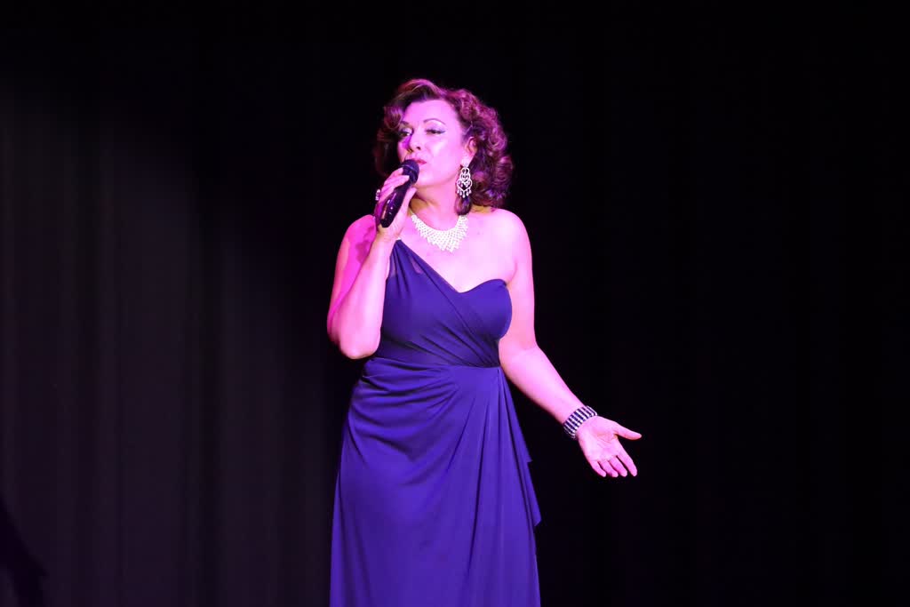 Close To You; The Story of Karen Carpenter, tribute show in Richmond, photo 2