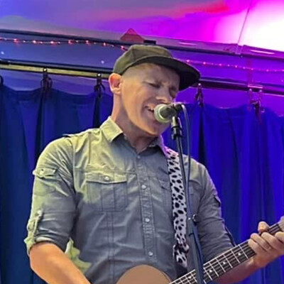 Brad Kennedy Music, singer-songwriter in Rosebud, photo 2
