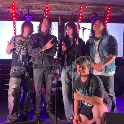 Hollow, cover band in Shepparton, photo 2