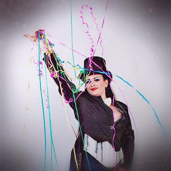 That Magic Chick, magician in Springwood