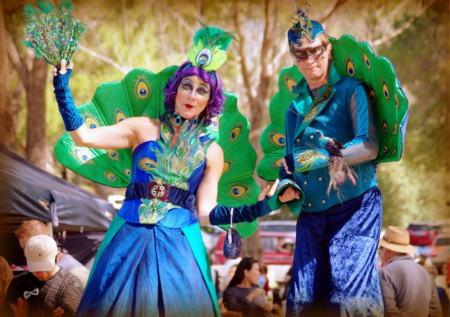 STILTWALKERS, stilt walker in Perth