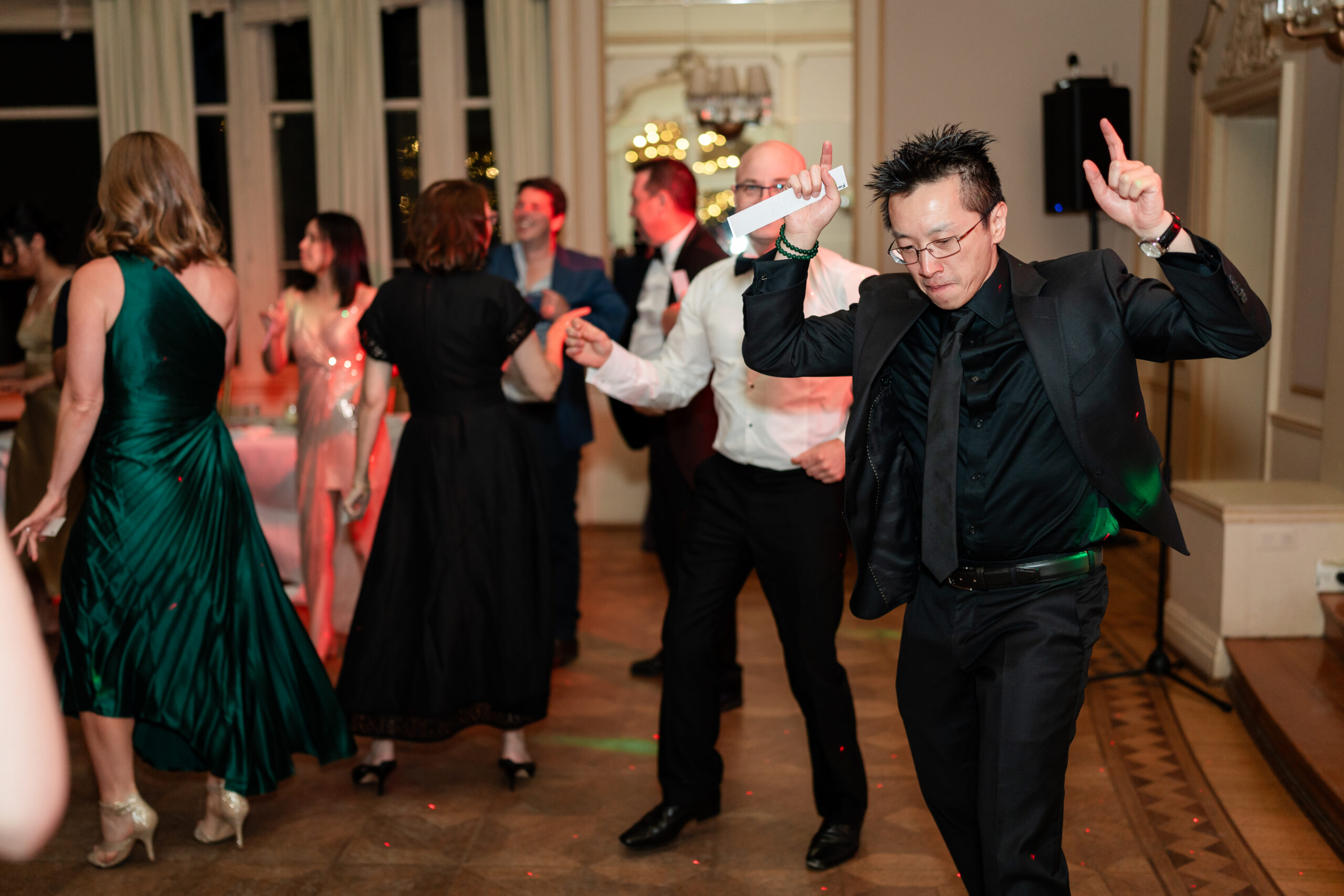 Retro DJ Events, live in Sunbury, photo 2