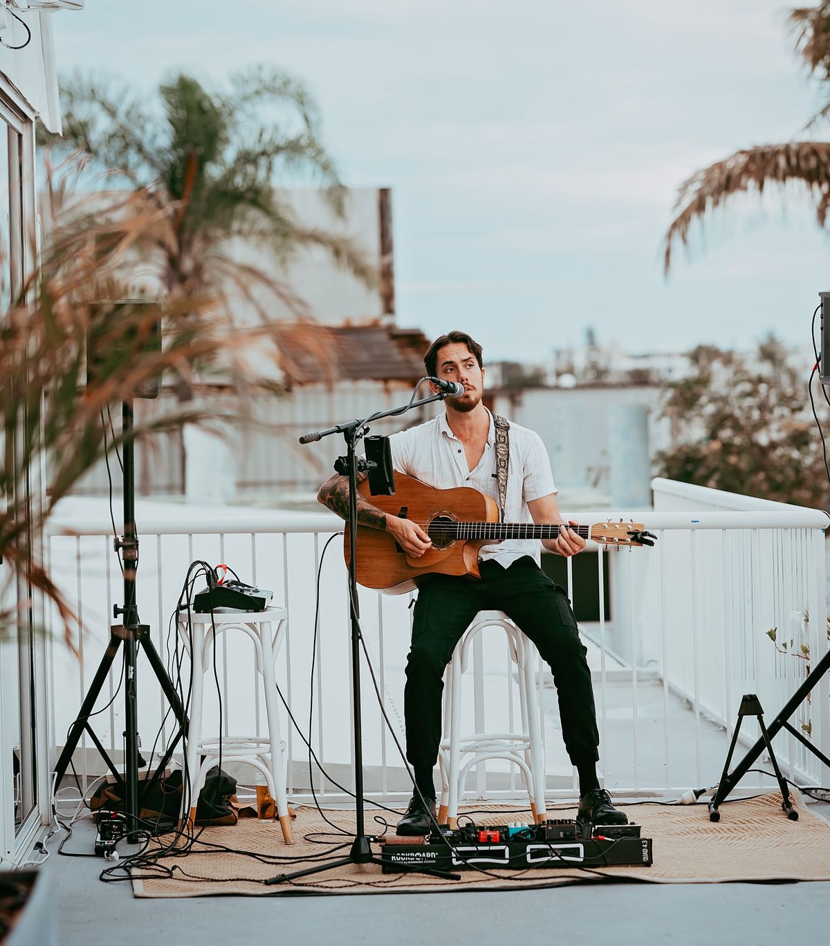 Aaron Woodford, musical soloist in Sunshine Coast