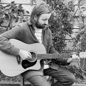 Angus Hall, singer in Sunshine Coast, photo 2
