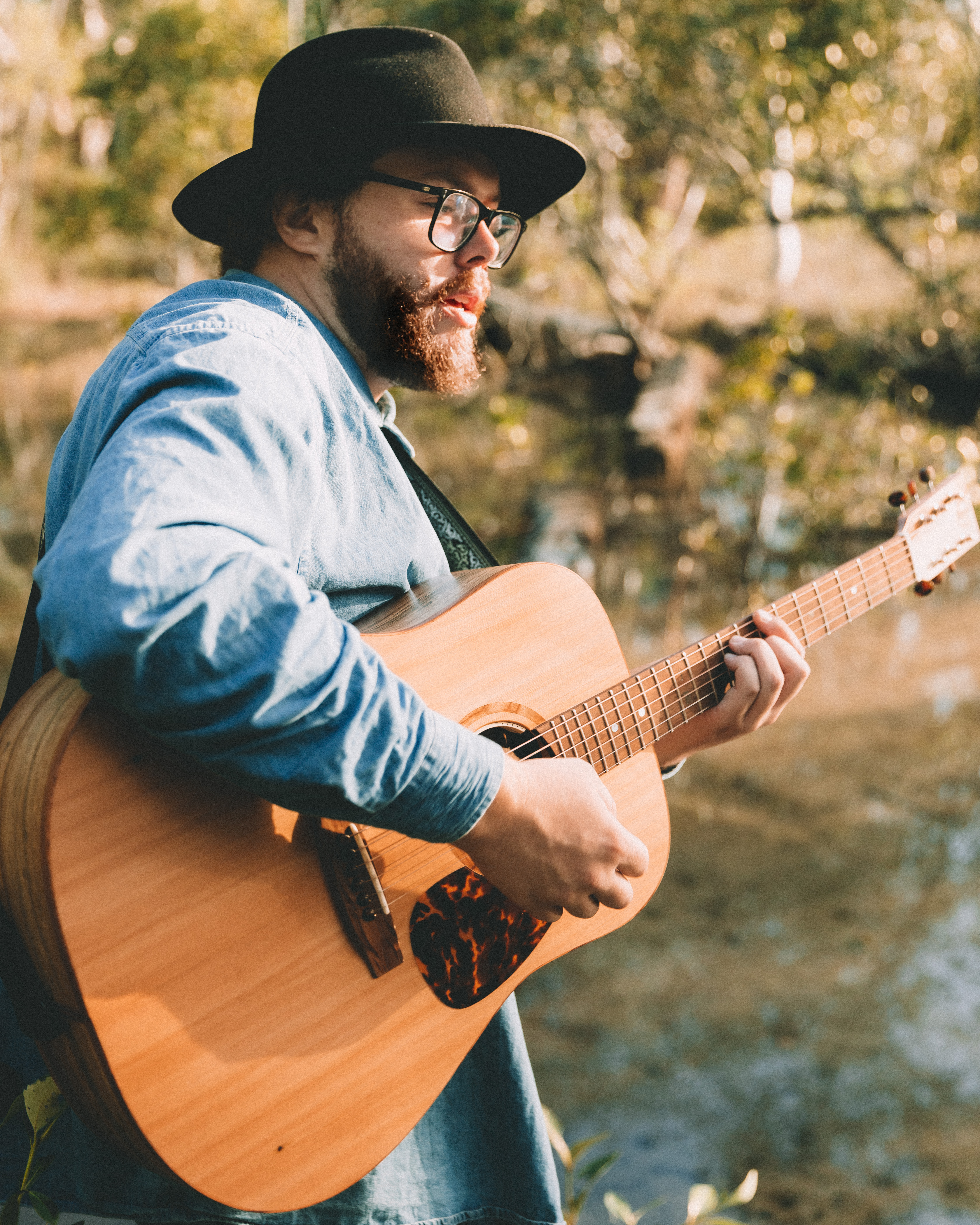 Jack Raymond, singer-songwriter in Sunshine Coast