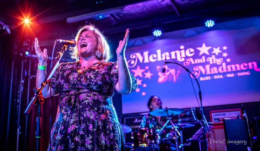 Melanie and The Madmen, band in Sunshine Coast, photo 3