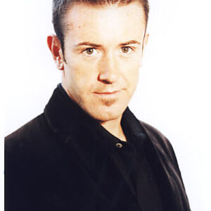 Lincoln Scott (tenor), classical singer in Sunshine Coast