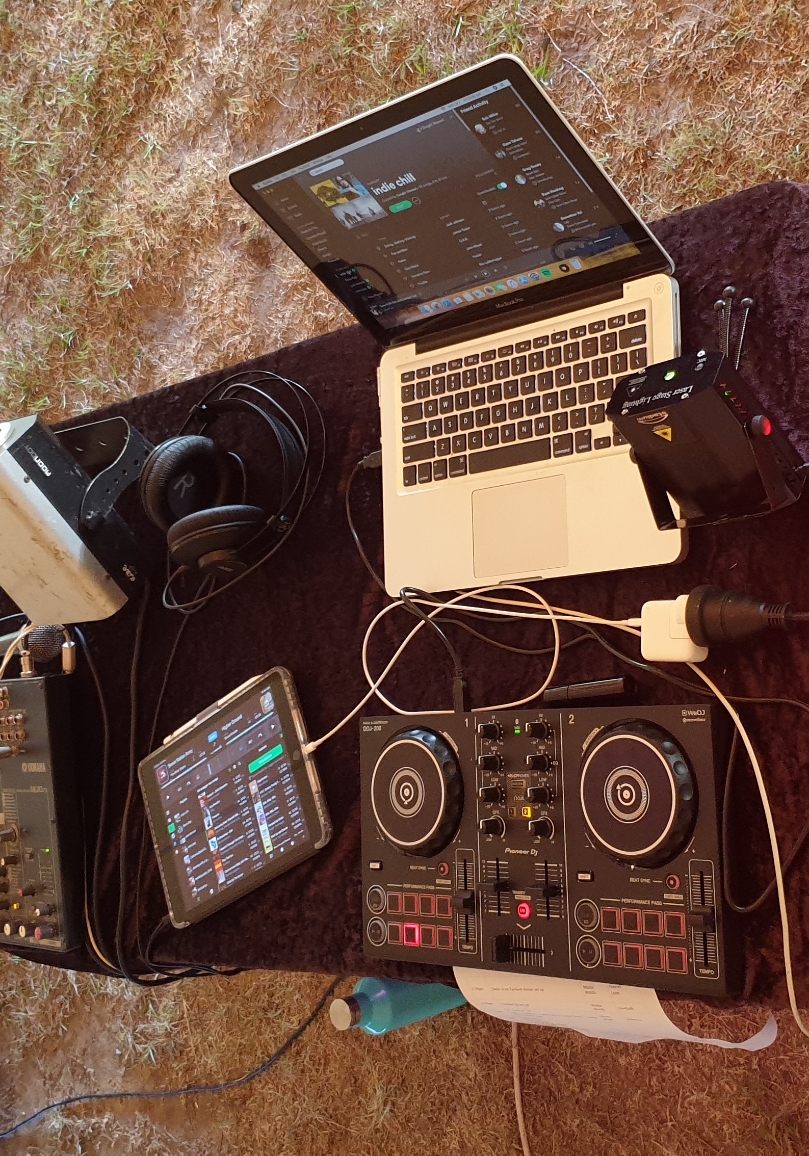 DJ LoveJunk, live in Sunshine Coast