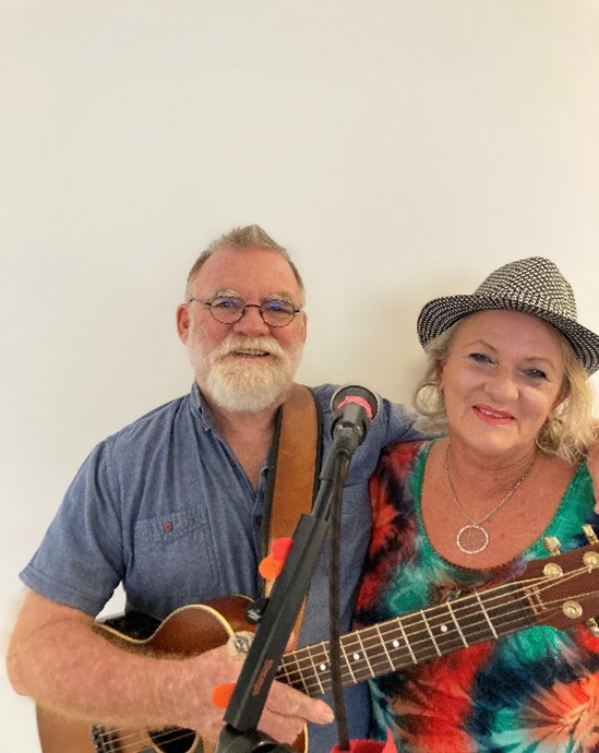 GK, musical duo in Sunshine Coast