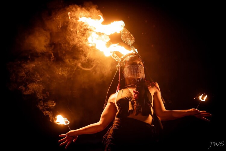 Siren, fire performer in Sunshine Coast, photo 3