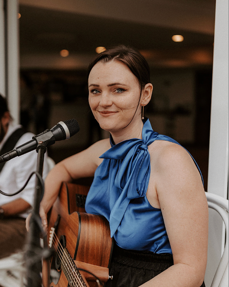 Something Blue, singer in Sunshine Coast