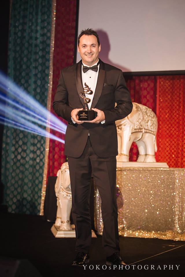 Johnny Spitz Entertainment, wedding singer in Sunshine Coast