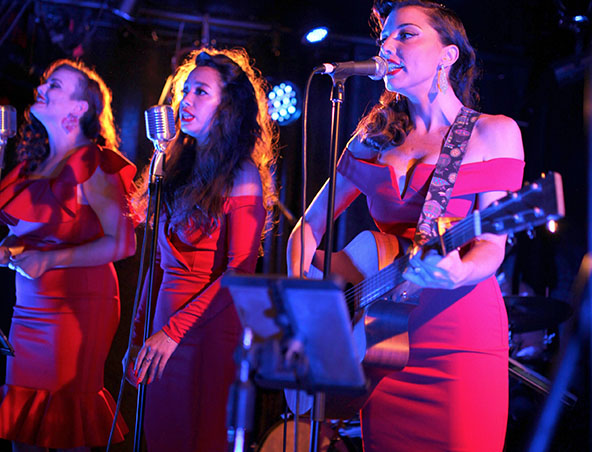 The Roslyns, band in Sydney, photo 2