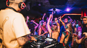Pumphouse DJs, live in Sydney, photo 2