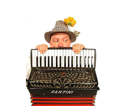 Sydney Piano Accordion Player A, live in Sydney