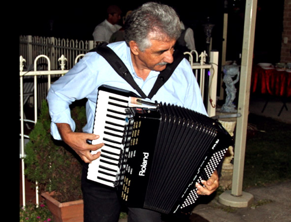 Sydney Piano Accordion Player D, live in Sydney