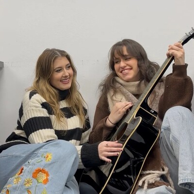 Reverie, musical duo in Sydney, photo 2