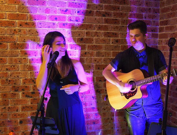 Talar And James, musical duo in Sydney, photo 3