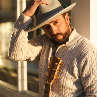 Adrian Joseph, singer in Sydney, photo 2