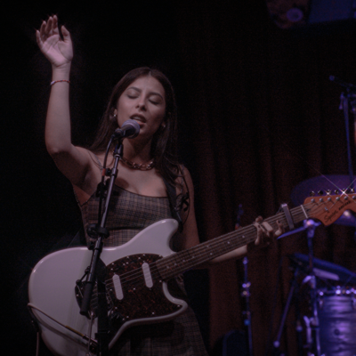 Isolia, singer in Sydney, photo 2