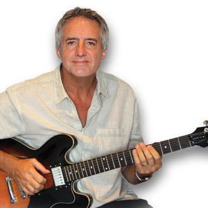 Keff McCulloch, singer in Sydney, photo 2